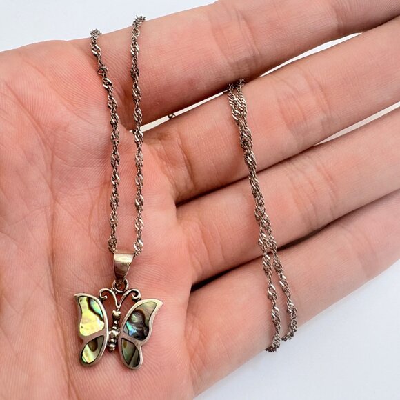 VTG Sterling Silver 925 Abalone Butterfly Pendant Necklace Size 18" Adjustable - Picture 3 of 14